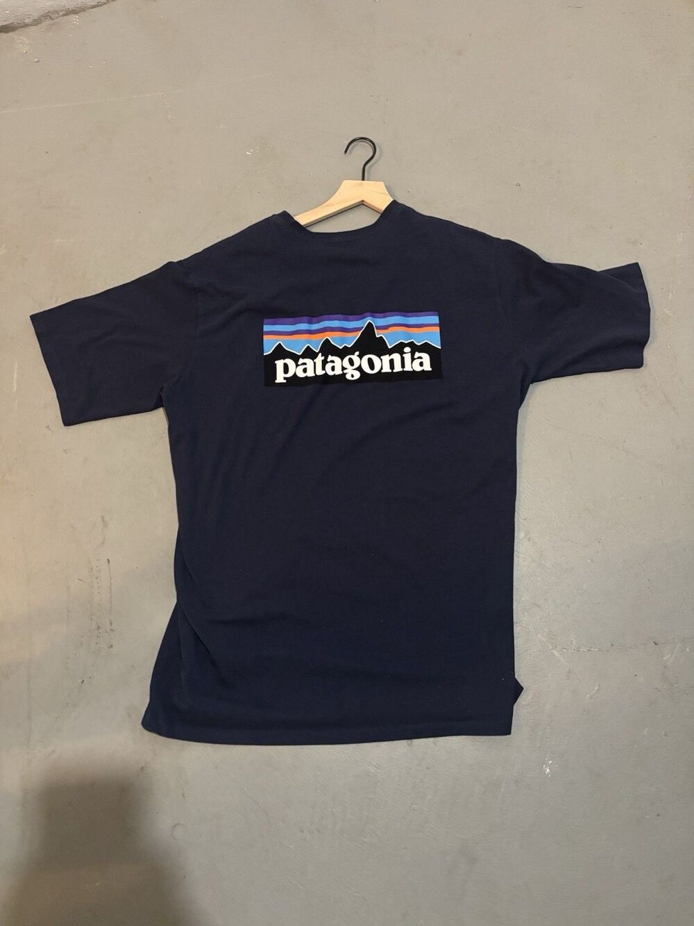 Patagonia Shirt Graphic Blue Responsibili-Tee Short Sleeve Logo Mens Size XL